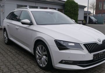 Skoda Superb 194.482 km 11.950 &euro; Düsseldorf 40233