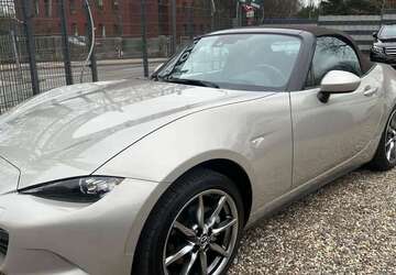 Mazda MX-5 14.227 km 27.800 &euro; Essen 45355
