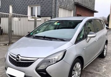 Opel Zafira Tourer 299.500 km 3.890 &euro; Bochum 44803