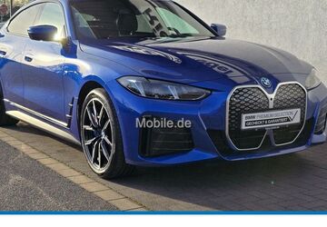 BMW i4 25.599 km 49.790 &euro; Dinslaken 46535