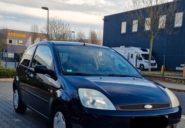 Ford Fiesta 124.000 km 2.300 &euro; Düsseldorf 40474