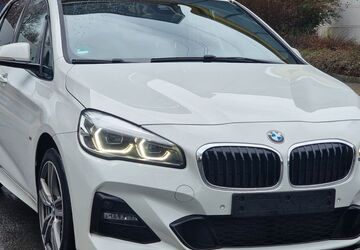 BMW 218 Active Tourer 108.000 km 13.490 &euro; Bottrop 46238
