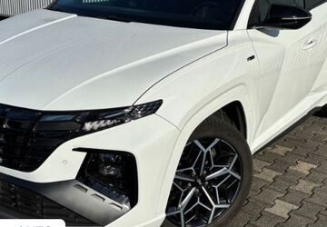 Hyundai TUCSON 49.025 km 27.490 &euro; Hattingen 45525