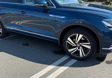 VW Touareg 93.000 km 41.000 &euro; Gelsenkirchen 45881