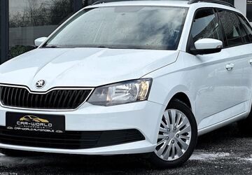 Skoda Fabia 118.500 km 7.899 &euro; Duisburg 47167