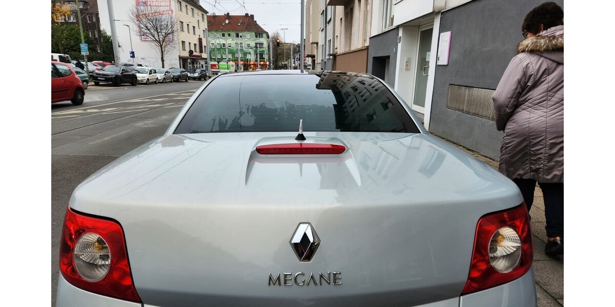 Renault Megane II Coupé-Cabriolet 196.000 km 2.200 &euro; Essen 45121