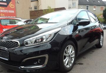 Kia ceed / Ceed 141.130 km 7.555 &euro; Bochum-Wattenscheid 44866