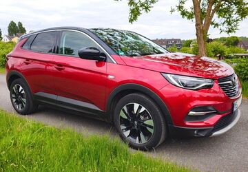 Opel Grandland (X) 70.000 km 13.900 &euro; Ratingen 40882
