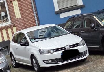 VW Polo 83.000 km 10.400 &euro; Düsseldorf 40227