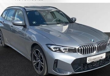 BMW 330 7.600 km 38.100 &euro; Moers 47441