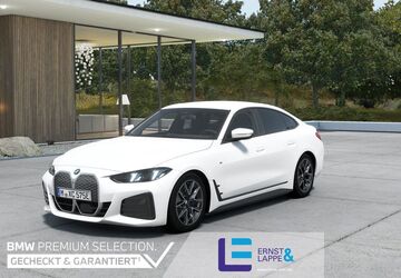 BMW i4 24.772 km 47.780 &euro; Essen 45134