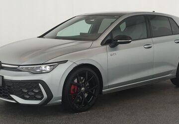 VW Golf 10.900 km 38.584 &euro; Düsseldorf 40233