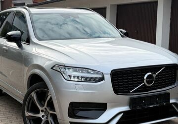 Volvo XC90 98.000 km 44.840 &euro; Düsseldorf 40468