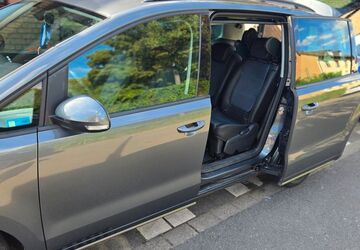 Seat Alhambra 117.000 km 18.500 &euro; Duisburg 47259