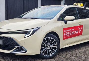 Toyota Corolla 81.000 km 29.800 &euro; Düsseldorf 40229