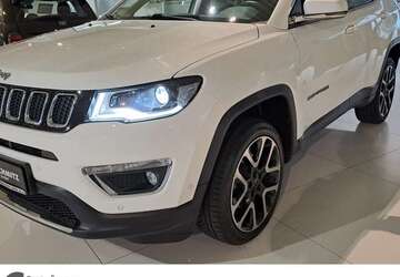 Jeep Compass 103.703 km 16.490 &euro; Wesel 46485