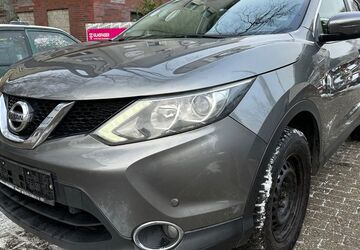 Nissan Qashqai 279.900 km 7.700 &euro; Essen 45145