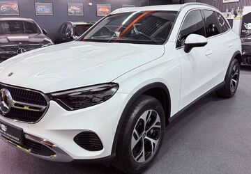 Mercedes-Benz GLC 300 42.000 km 49.690 &euro; Gelsenkirchen 45879