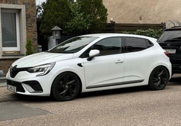 Renault Clio 26.700 km 16.590 &euro; Essen 45277