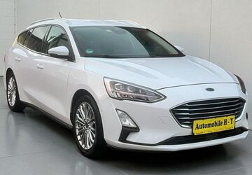 Ford Focus 97.000 km 11.999 &euro; Bottrop 46238