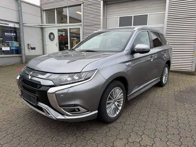 Mitsubishi Outlander 39.656 km 24.990 &euro; Moers 47443