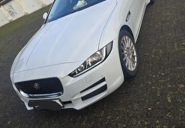 Jaguar XE 68.813 km 15.450 &euro; Dorsten 46284