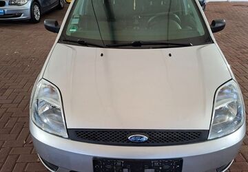 Ford Fiesta 149.500 km 2.750 &euro; Wülfrath 42489
