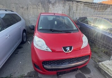 Peugeot 107 234.307 km 1.400 &euro; Gelsenkirchen 45879