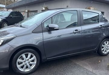 Toyota Yaris 29.200 km 10.950 &euro; Essen 45356