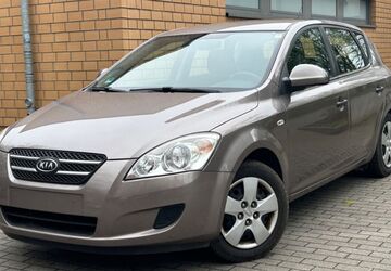 Kia ceed / Ceed 192.454 km 3.450 &euro; Essen 45326