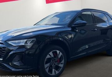 Audi Q8 e-tron 33.603 km 44.900 &euro; Düsseldorf 40233