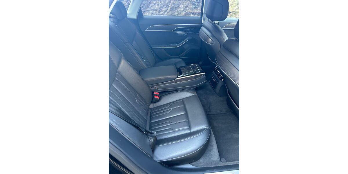 Audi A8 119.276 km 42.600 &euro; Krefeld 47829