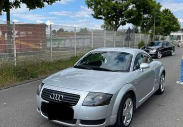 Audi TT 271.000 km 4.200 &euro; Krefeld 47799