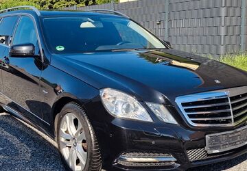 Mercedes-Benz E 200 150.000 km 8.990 &euro; Oberhausen 46145
