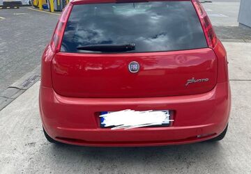Fiat Grande Punto 183.676 km 1.600 &euro; Oberhausen 46145