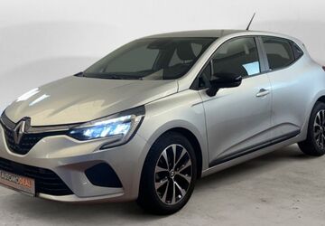 Renault Clio 18.283 km 15.349 &euro; Moers 47445