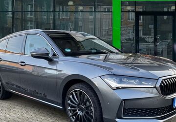 Skoda Superb 12.000 km 49.899 &euro; Mülheim an der Ruhr 45479