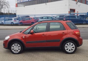 Suzuki SX4 81.152 km 7.499 &euro; Düsseldorf 40599