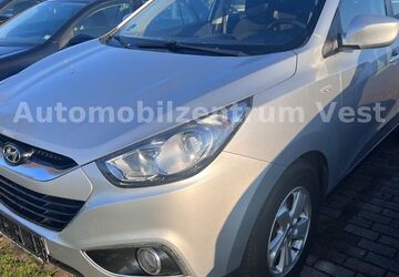 Hyundai ix35 159.000 km 6.980 &euro; Recklinghausen 45657