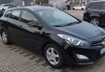Hyundai i30 172.050 km 7.450 &euro; Düsseldorf 40237
