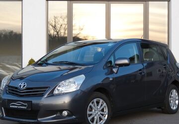 Toyota Verso 168.109 km 5.370 &euro; Bochum 44807
