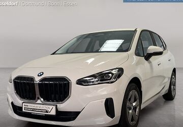 BMW 220 Active Tourer 5.273 km 31.799 &euro; Düsseldorf 40237