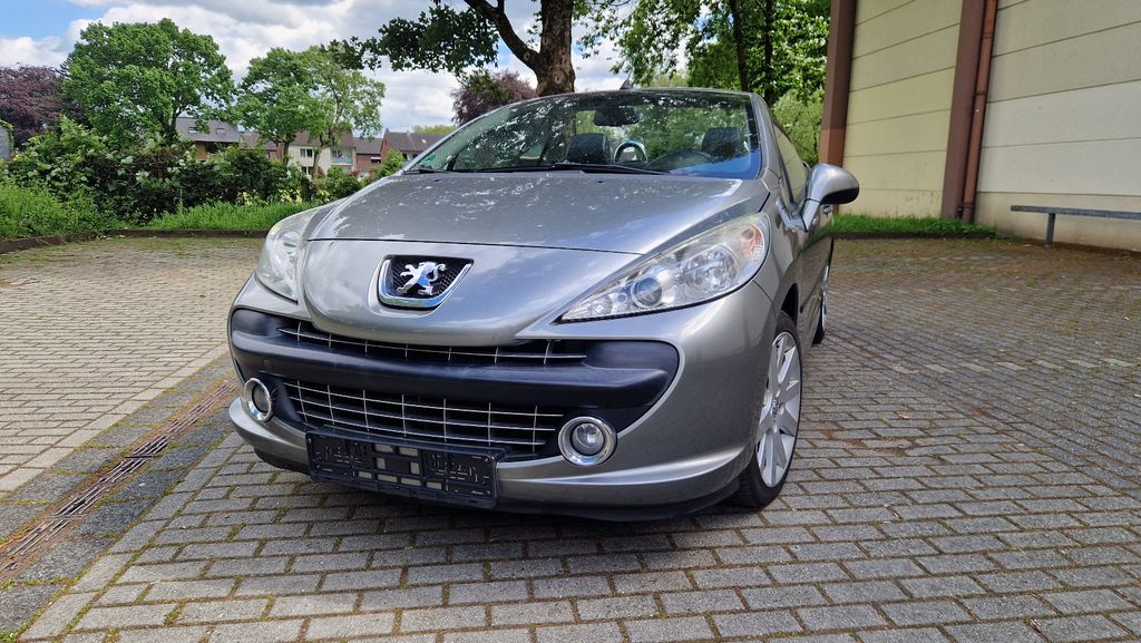 Peugeot 207 124.785 km 3.650 &euro; Oberhausen 46149