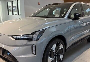 Volvo EX90 3.900 km 79.880 &euro; Recklinghausen 45659