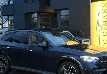 Mercedes-Benz GLC 300 36.620 km 56.950 &euro; Krefeld 47805