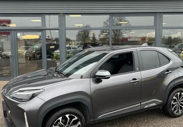 Toyota Yaris 11.400 km 25.970 &euro; Wesel 46485