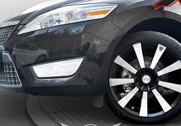 Ford Mondeo 175.565 km 4.490 &euro; Düsseldorf 40625