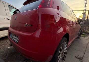 Fiat Grande Punto 185.686 km 1.750 &euro; Duisburg 47051