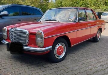 Mercedes-Benz 200 70.900 km 6.900 &euro; Essen 45327