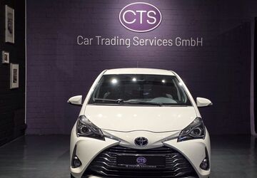 Toyota Yaris 97.966 km 12.800 &euro; Düsseldorf 40476